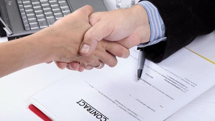 Contractele „zero ore”, propuse în Moldova: În ce constă și cum vor lucra angajații
