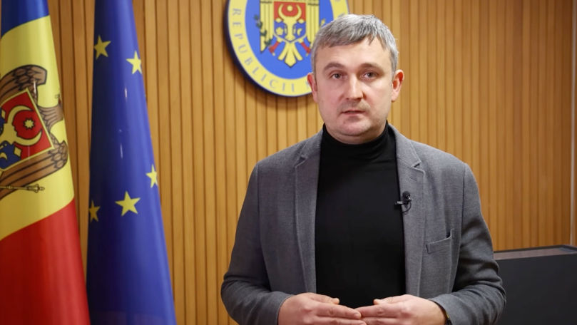 Jurnalista Cornelia Cozonac: Scandalurile privind remunerarea unor persoane din instituțiile publice nu pot fi încheiate doar prin restituirea banilor sau desfacerea contractelor, ci necesită anchete pentru a stabili dacă au fost comise ilegalități
