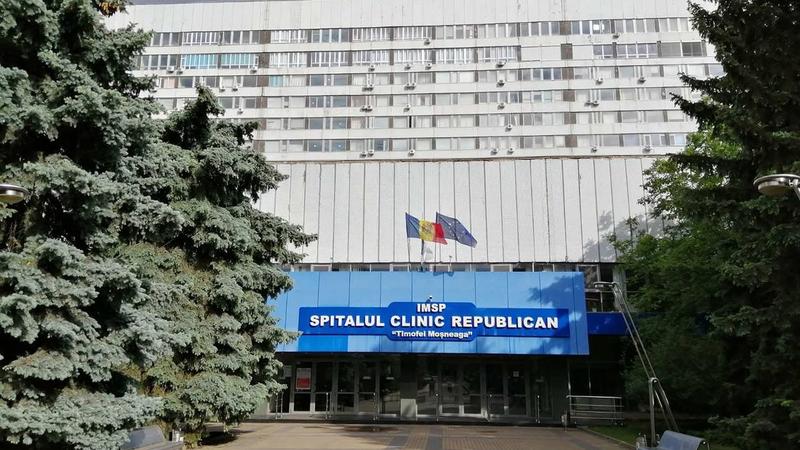Spitalul Republican „Timofei Moșneaga”, reacție după ce medici și asistenți s-au plâns că au primit salarii mai mici: Am modificat doar indicatorii de performanță