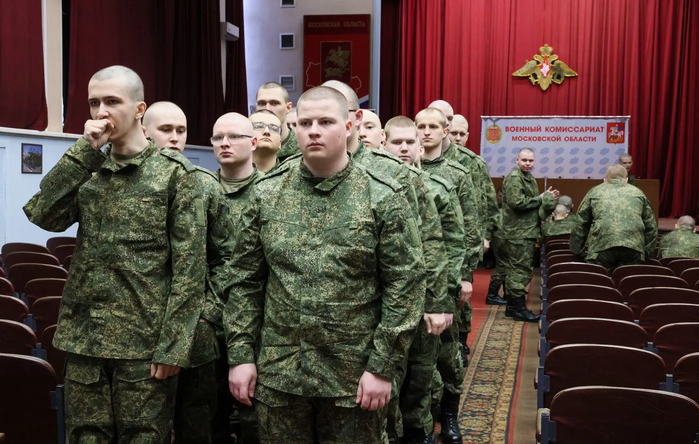 Moscova neagră! Rețelele sociale din Rusia s-au umplut cu postări ale unor bărbați ruși care spun că au fost chemați la comisariate