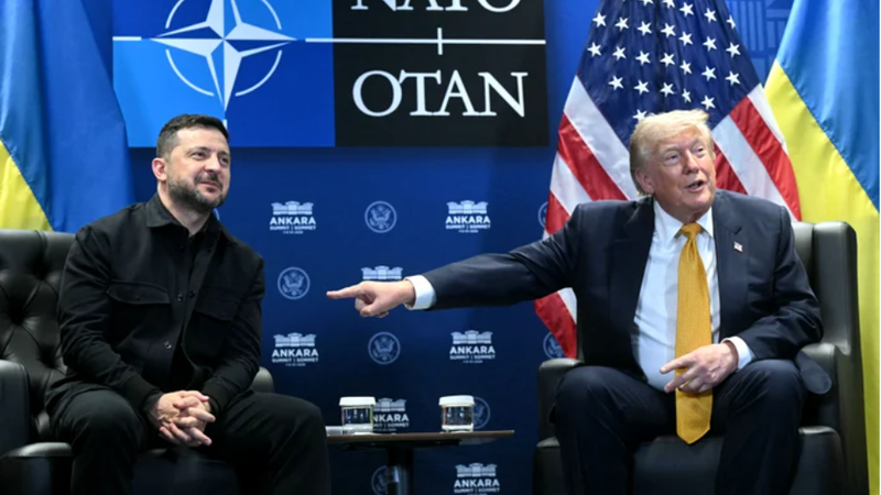 Zelenski, întrebat de Trump dacă ar merge la Moscova pentru discuții de pace: „E dificil. E plin de drone ucrainene acolo”