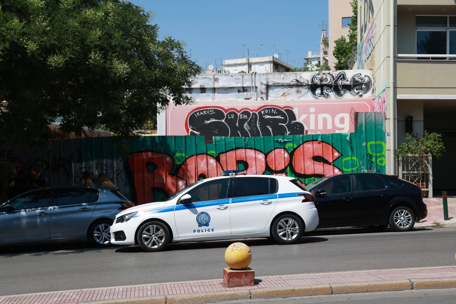 Mister în cazul femeii găsite moartă într-o valiză, în centrul Atenei. „FBI-ul grec lucrează zi și noapte”