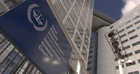 Europa ia apărarea Curții Penale Internaționale după cererea lui Trump de retragere