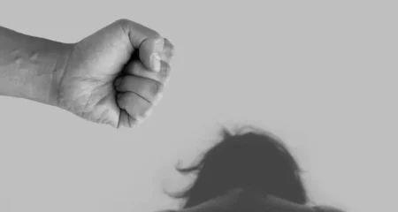 Poliția a emis 15 ordine de restricție de urgență într-o singură zi