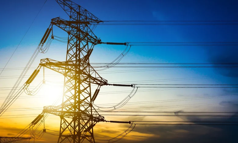 Dorin Junghietu avertizează: prețul energiei electrice ar putea crește din octombrie