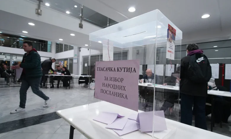 După 16 morți la gara din Novi Sad, studenții serbi candidează în alegerile parlamentare
