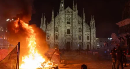 Giorgia Meloni condamnă violențele din Italia: patru polițiști și 20 de manifestanți răniți la Milano