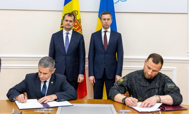 Moldova va beneficia de experiența Ucrainei după acordul tehnico-militar semnat la Kiev