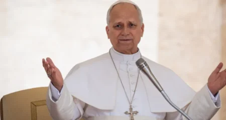 Operația papei Leon la Gemelli, fără complicații: medicii au confirmat adenocarcinomul pulmonar