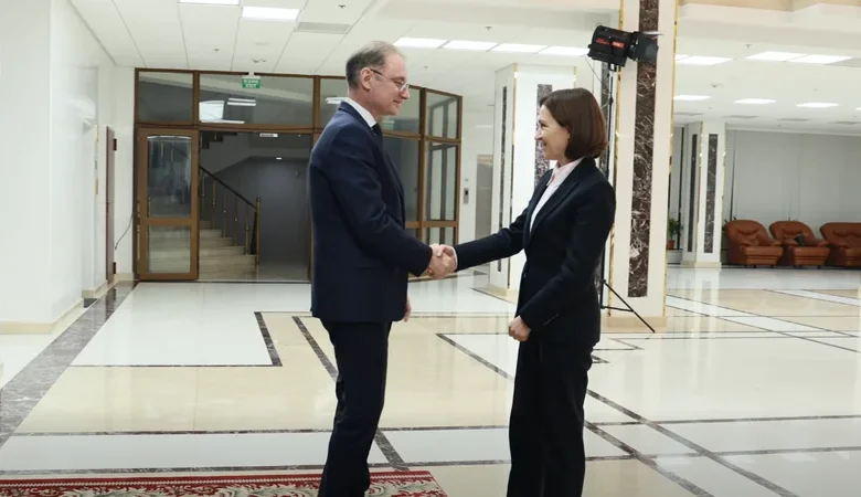Prima deplasare externă a premierului Luca Niculescu: o relație de suflet cu Republica Moldova